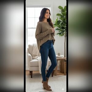 Rue21  Sweather  Size Small